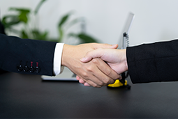 池州市政府与AG公司国际举行合作研讨座谈会暨合作项目签约仪式